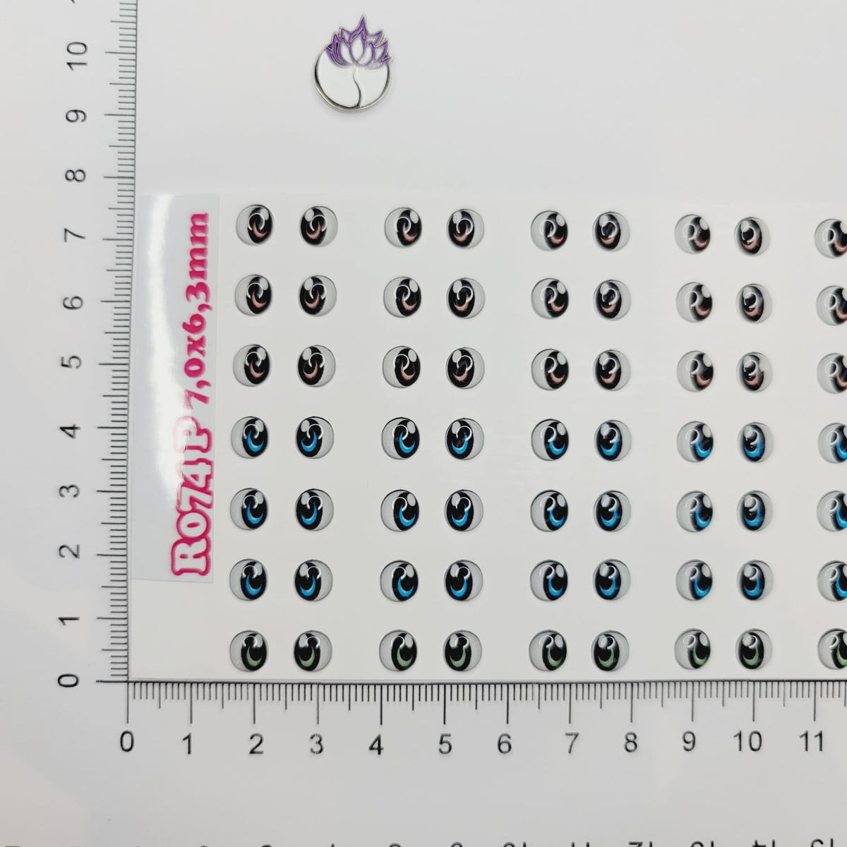 STY R074 Adhesive Resin Eyes for Clays Multicolor SM (7 x 6,3 mm) 56Pairs