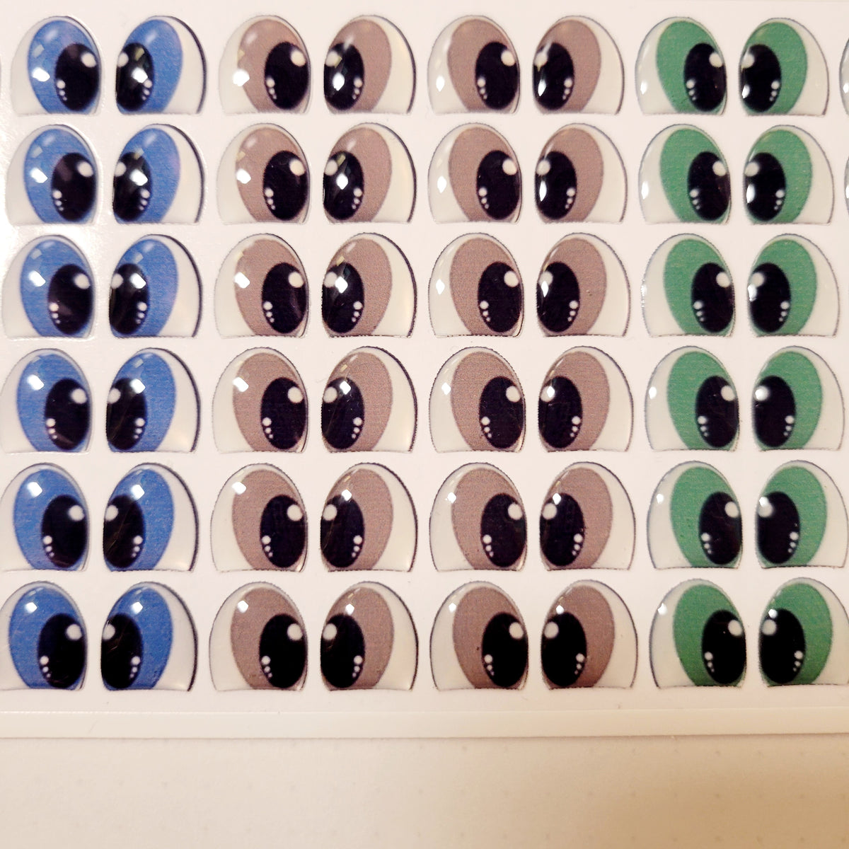 Adhesive Resin Eyes FNY 1009 - for use with Cold Porcelain Air Dry Clay, Polymer Clay, EVA, Felt, Fabric, Plaster, Paper, Ceramic and more