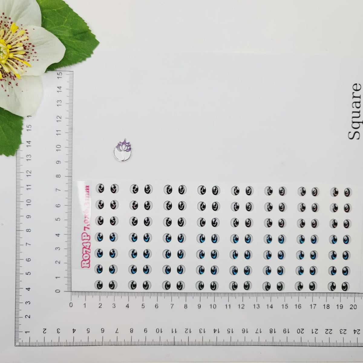 STY R074 Adhesive Resin Eyes for Clays Multicolor SM (7 x 6,3 mm) 56Pairs